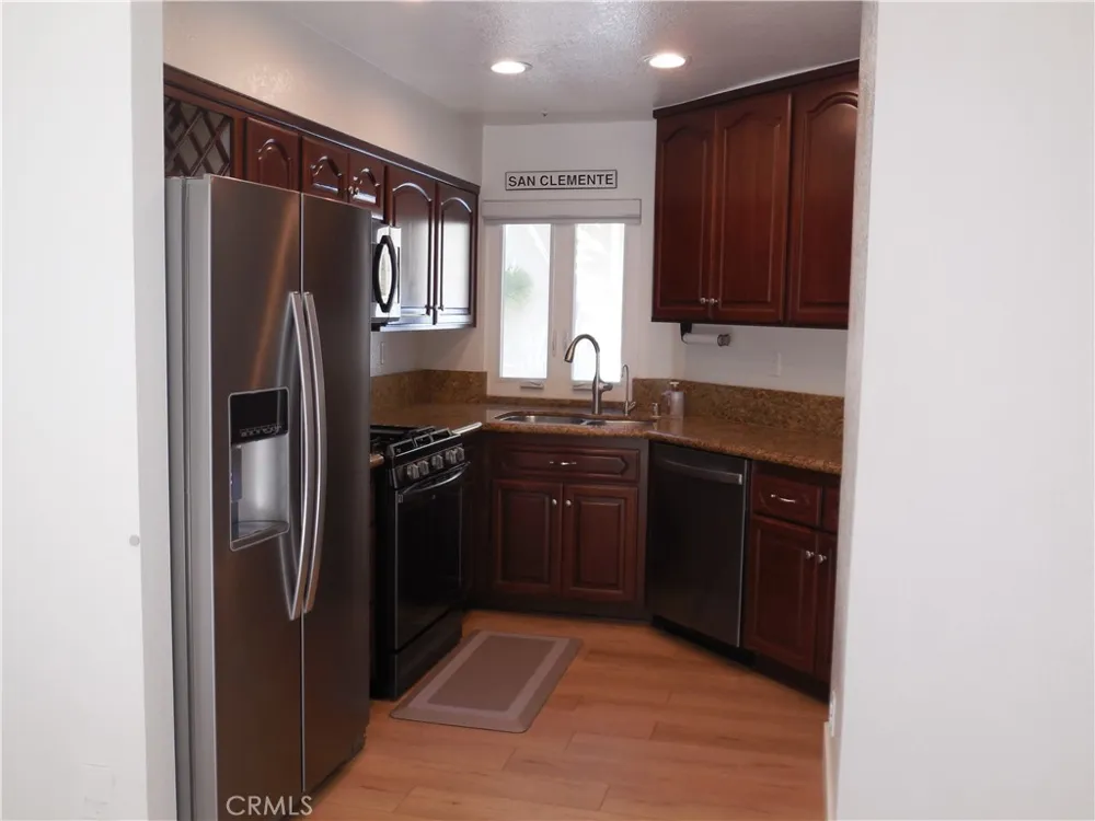 34 Calle Sol San Clemente, CA 92672