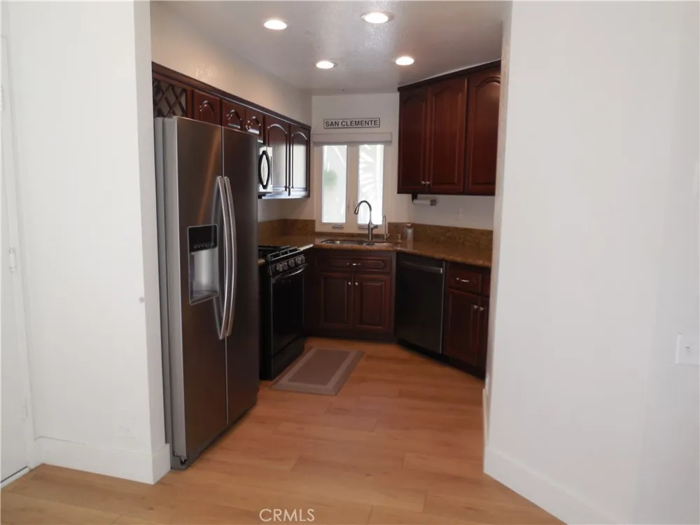 34 Calle Sol San Clemente, CA 92672