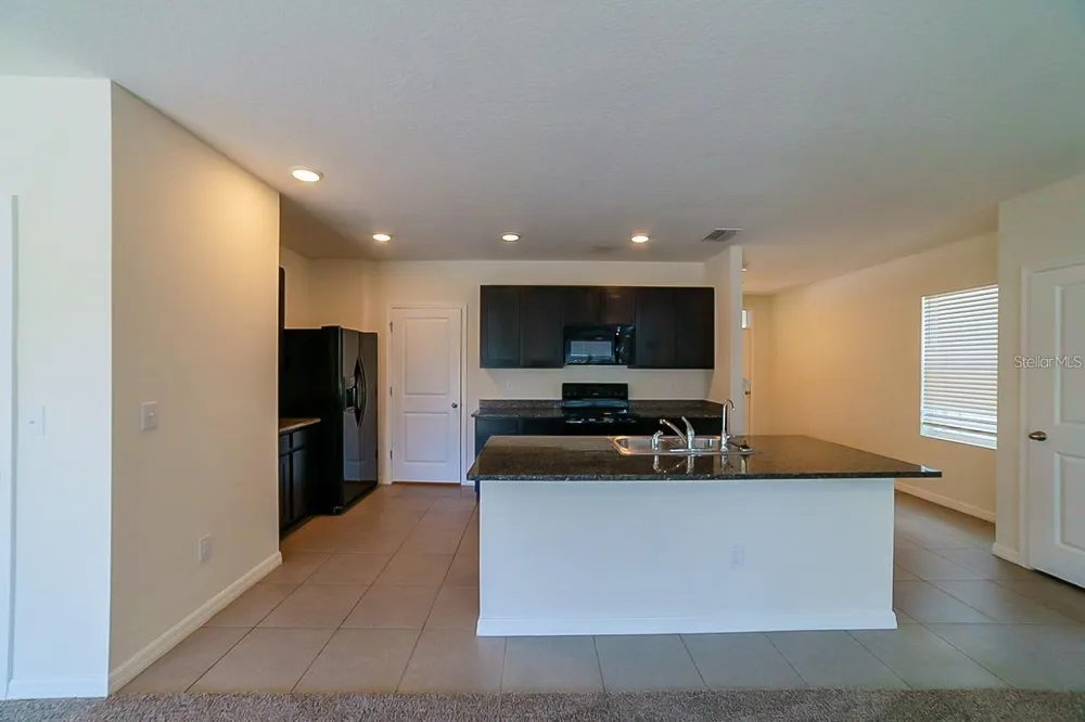 7976 PELICAN REED CIRCLE Wesley Chapel, FL 33545