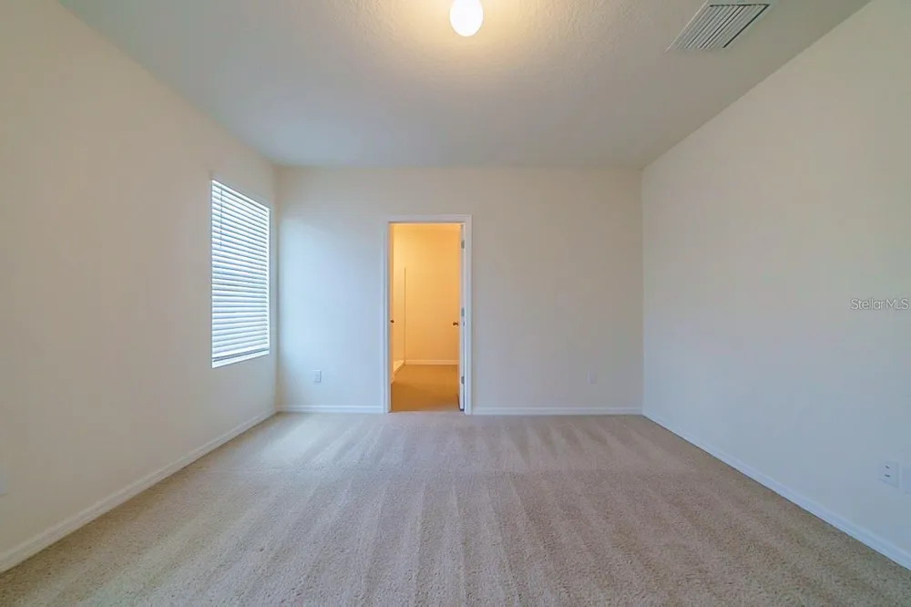 7976 PELICAN REED CIRCLE Wesley Chapel, FL 33545