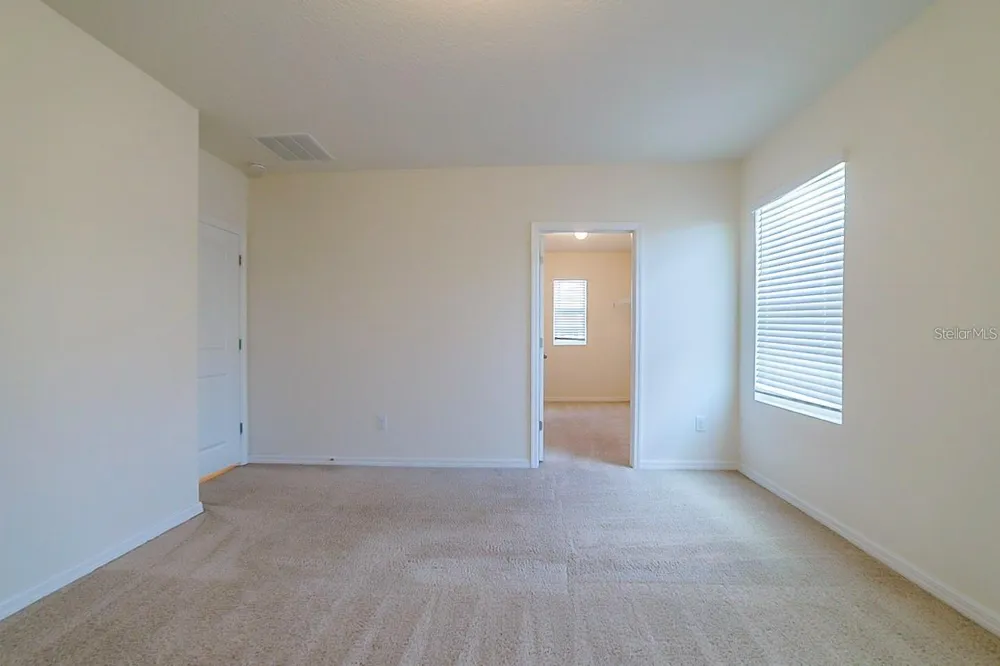7976 PELICAN REED CIRCLE Wesley Chapel, FL 33545