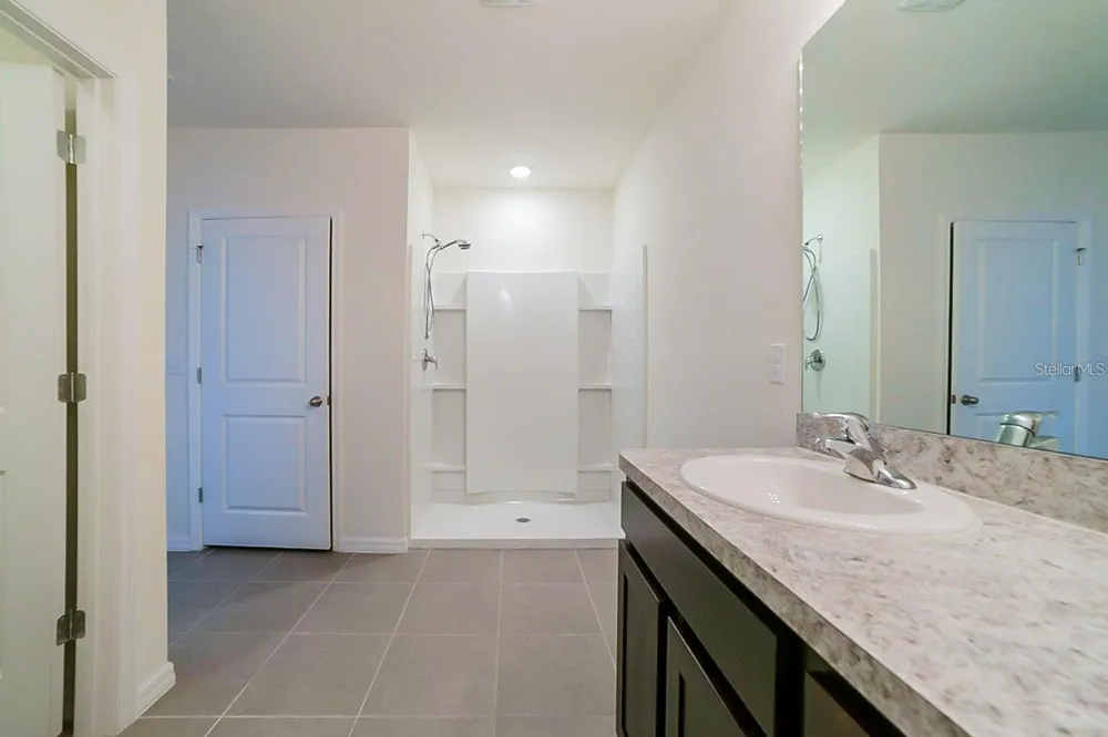 7976 PELICAN REED CIRCLE Wesley Chapel, FL 33545
