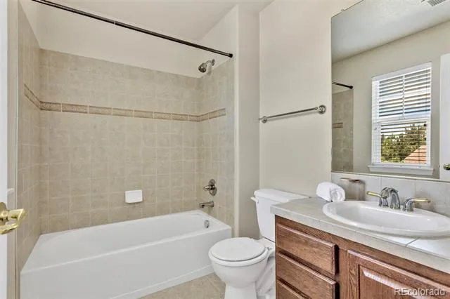 22245 E Glasgow Place Aurora, CO 80016