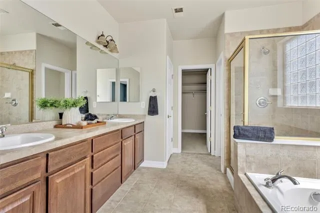 22245 E Glasgow Place Aurora, CO 80016