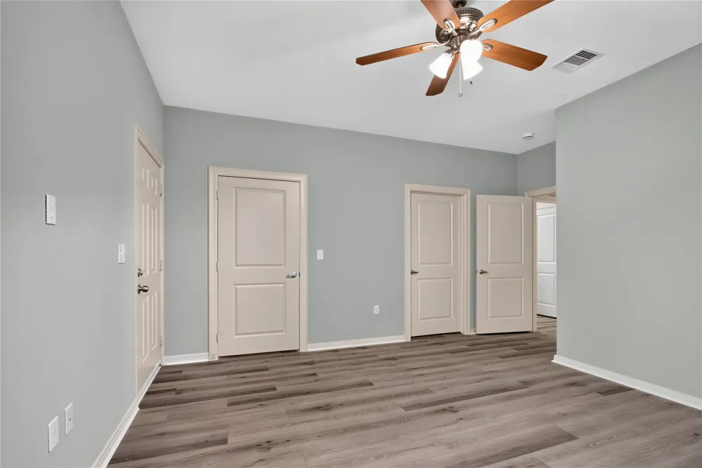 919 Postoffice Galveston, TX 77550
