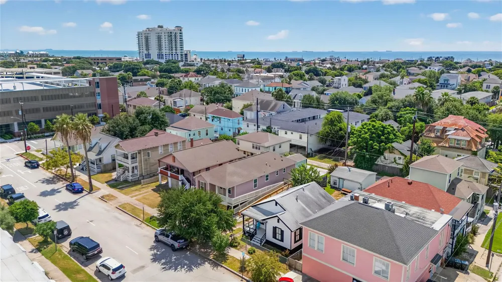 919 Postoffice Galveston, TX 77550