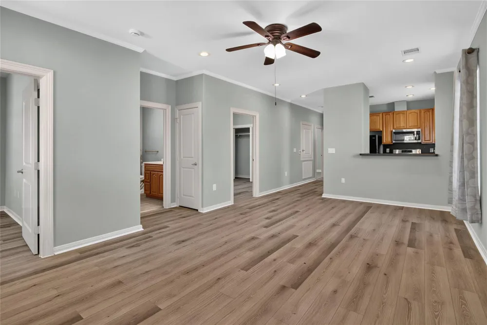 919 Postoffice Galveston, TX 77550