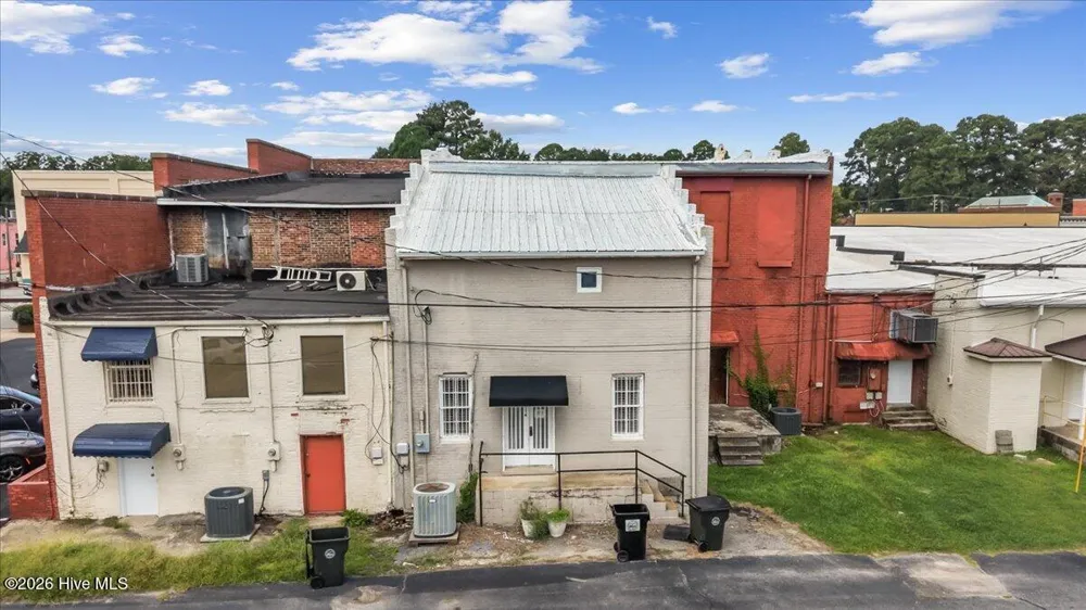 114 Center Street Mount Olive, NC 28365