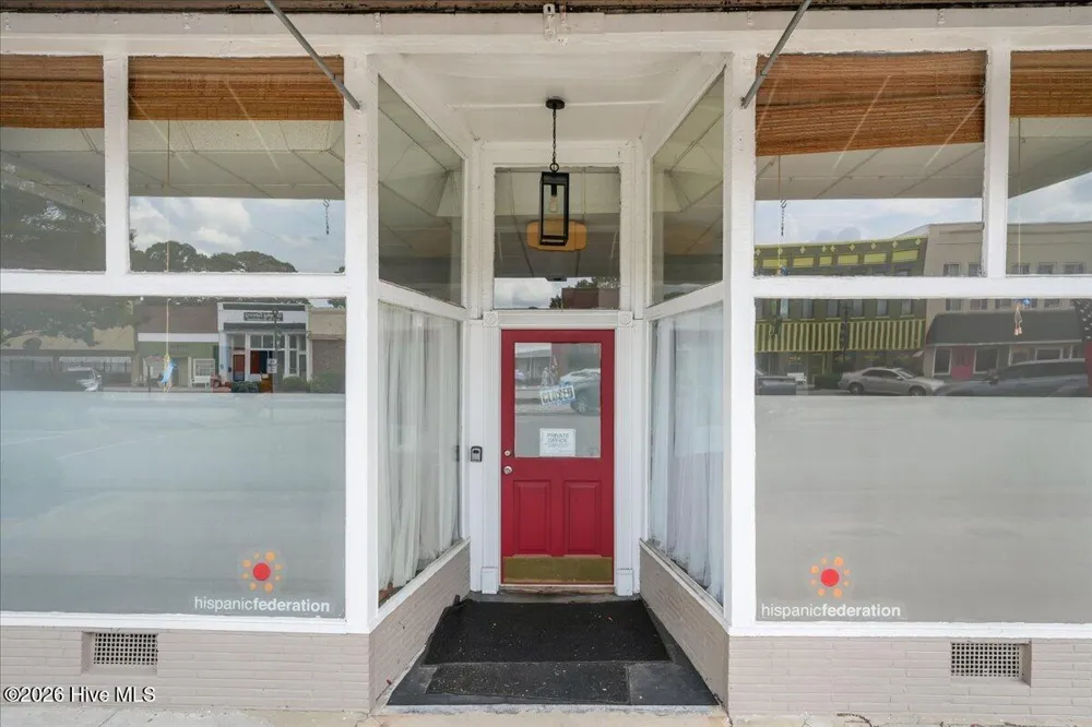 114 Center Street Mount Olive, NC 28365