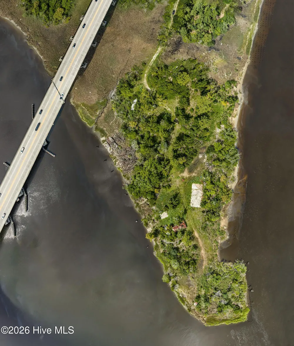 1100 Point Harbor Road Wilmington, NC 28401