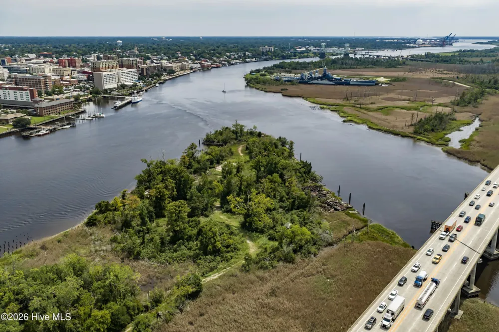 1100 Point Harbor Road Wilmington, NC 28401