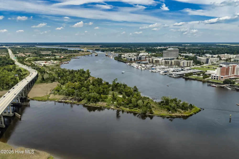 1100 Point Harbor Road Wilmington, NC 28401