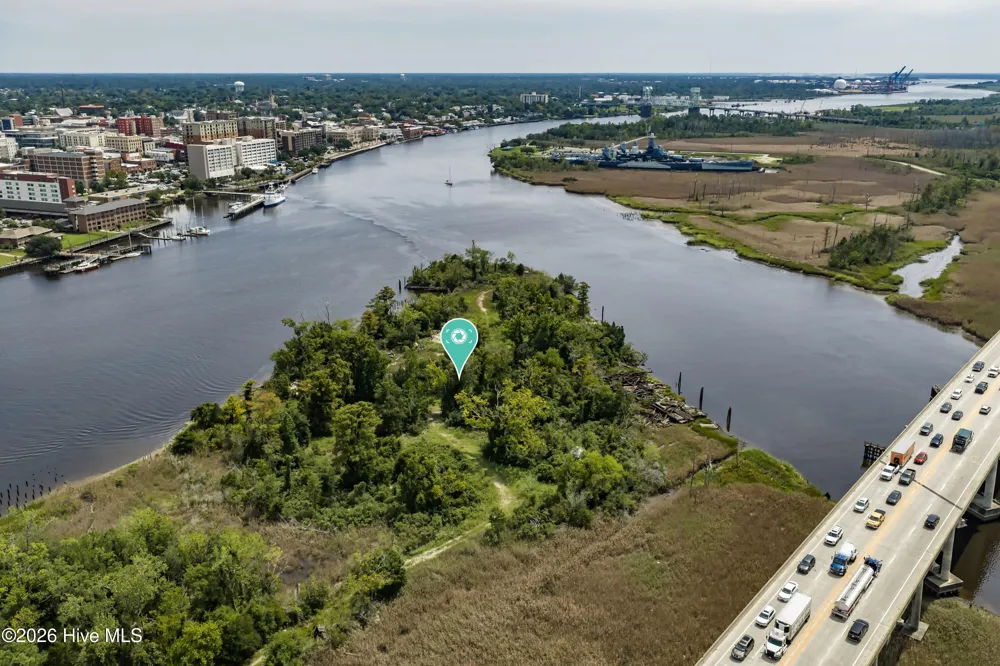 1100 Point Harbor Road Wilmington, NC 28401