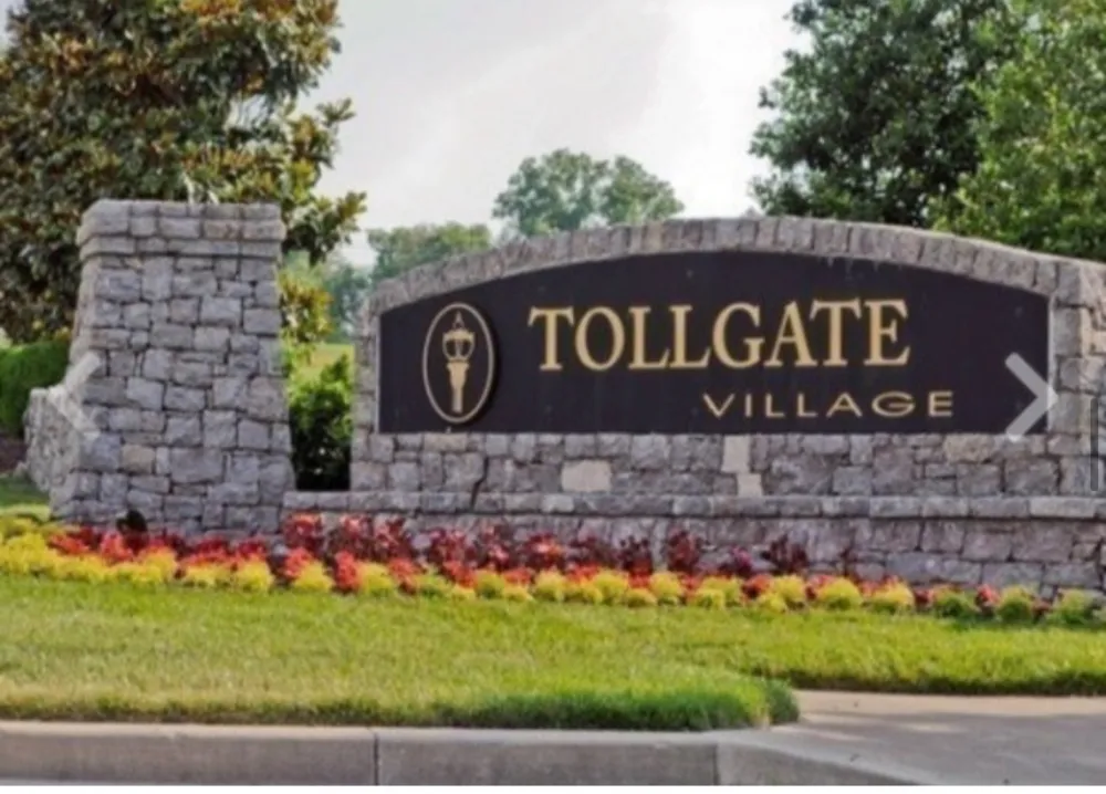 2060 Tollgate Blvd #301 Thompsons Station, TN 37179