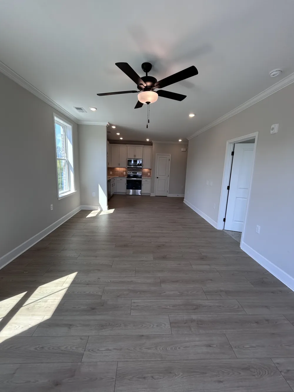 2060 Tollgate Blvd #301 Thompsons Station, TN 37179