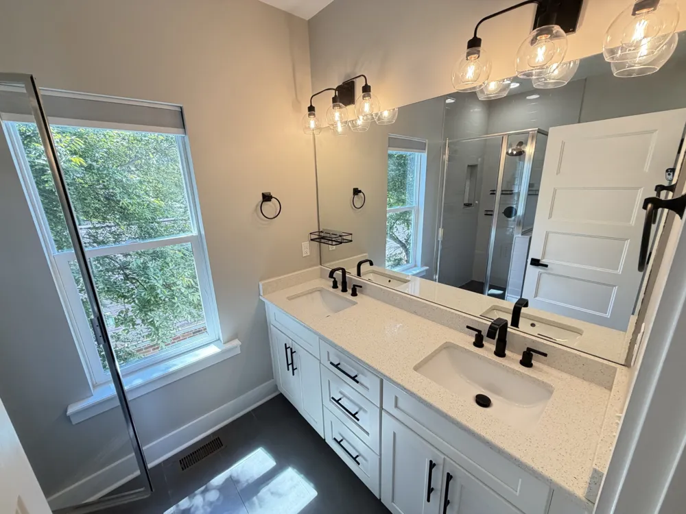 1732 25th Ave Nashville, TN 37208