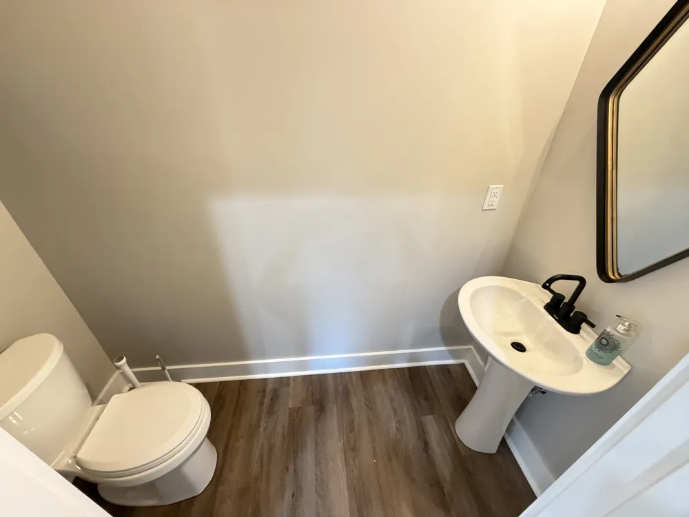 1732 25th Ave Nashville, TN 37208
