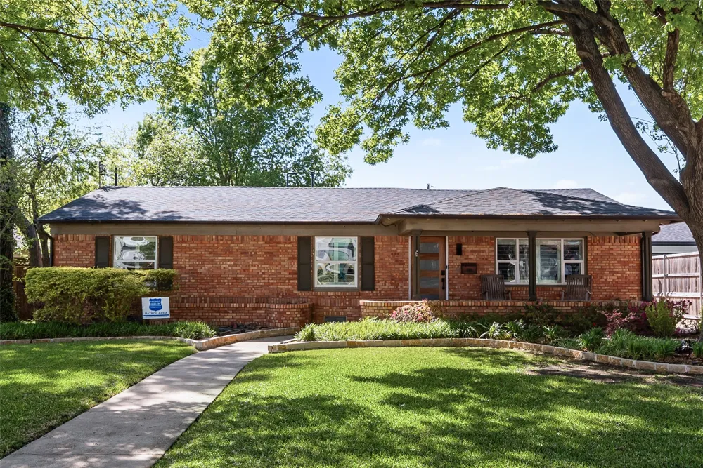 9911 Hurley Way Dallas, TX 75220