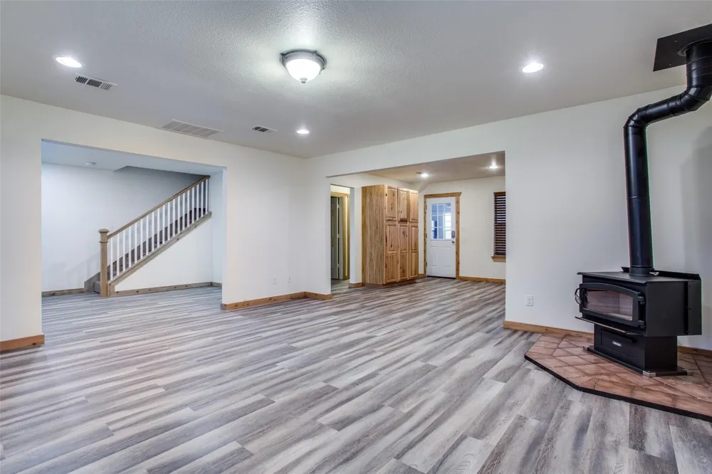 470 County Road 3198 Decatur, TX 76234
