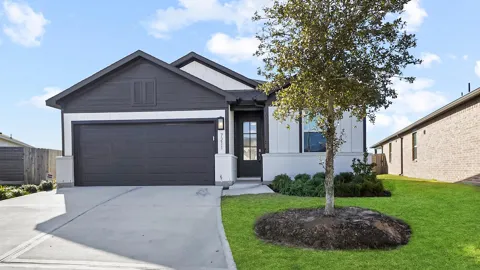 7211 Greenbriar Bend Court