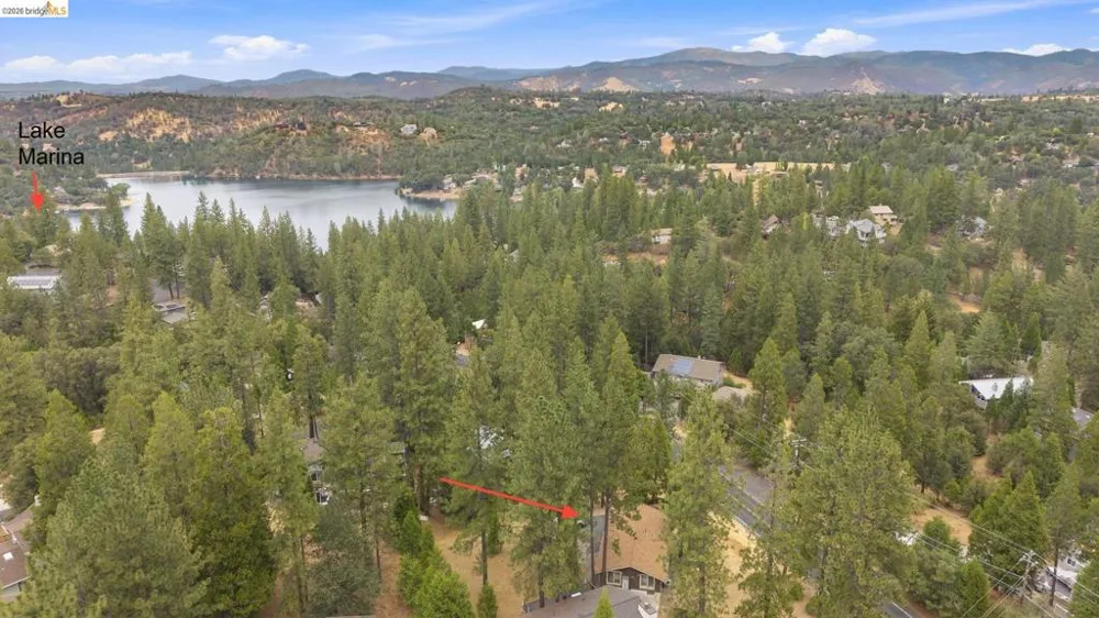 19933 Pine Mountain Dr. Groveland, CA 95321