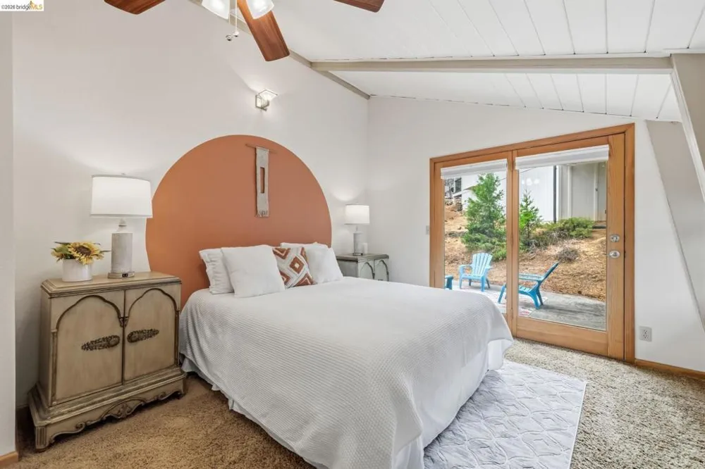 19933 Pine Mountain Dr. Groveland, CA 95321