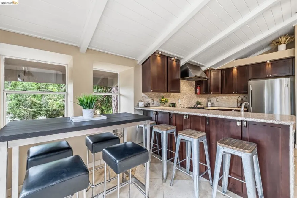 19933 Pine Mountain Dr. Groveland, CA 95321