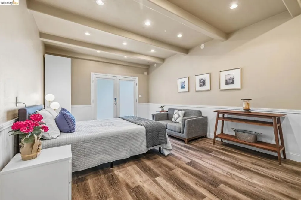 19933 Pine Mountain Dr. Groveland, CA 95321
