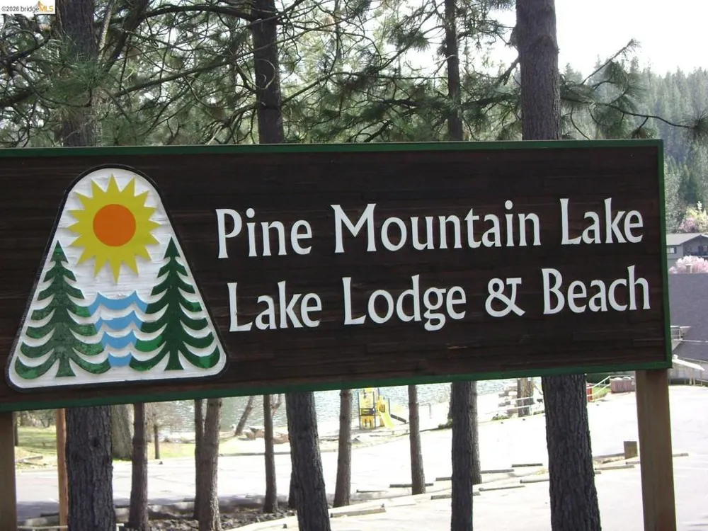 19933 Pine Mountain Dr. Groveland, CA 95321
