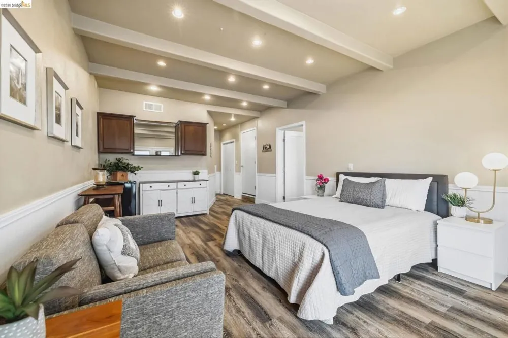 19933 Pine Mountain Dr. Groveland, CA 95321