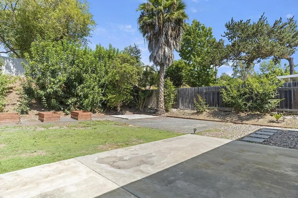 5898 Agee Street San Diego, CA 92122