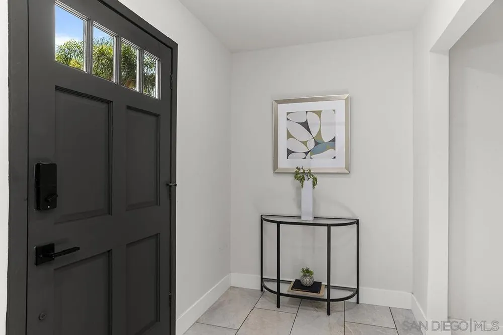 5898 Agee Street San Diego, CA 92122
