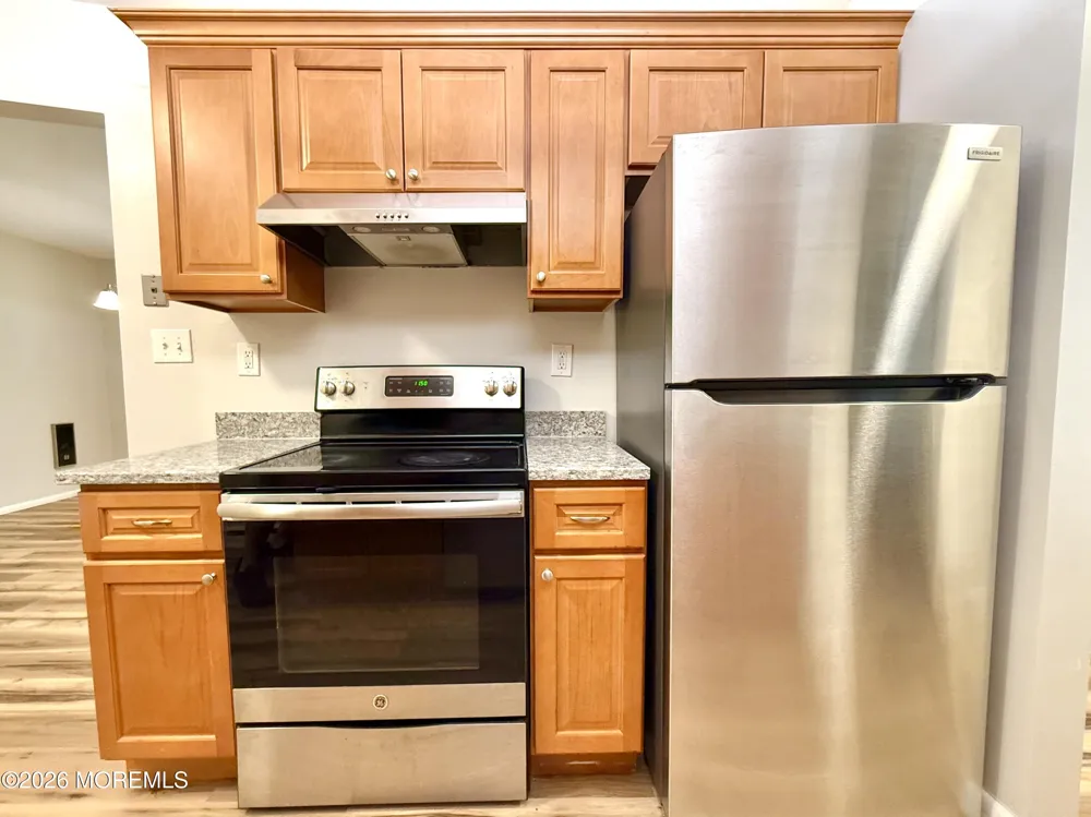 67 Overlook Way #H Manalapan, NJ 07726
