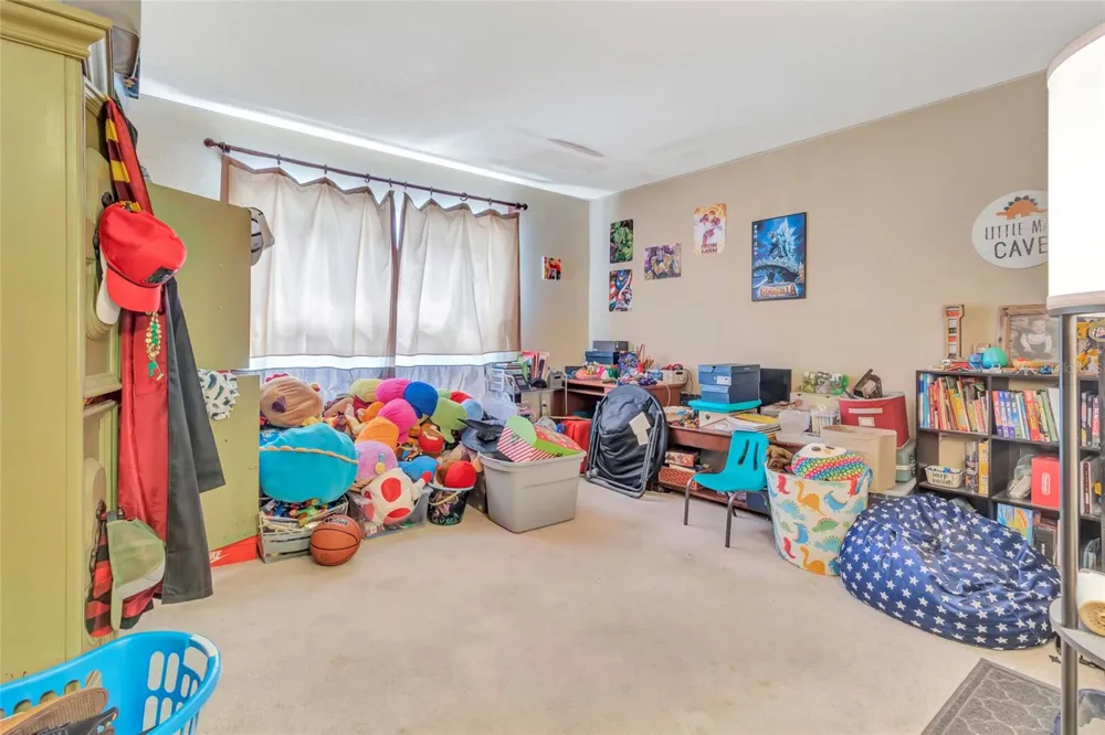 216 TRES REYES LANE Groveland, FL 34736
