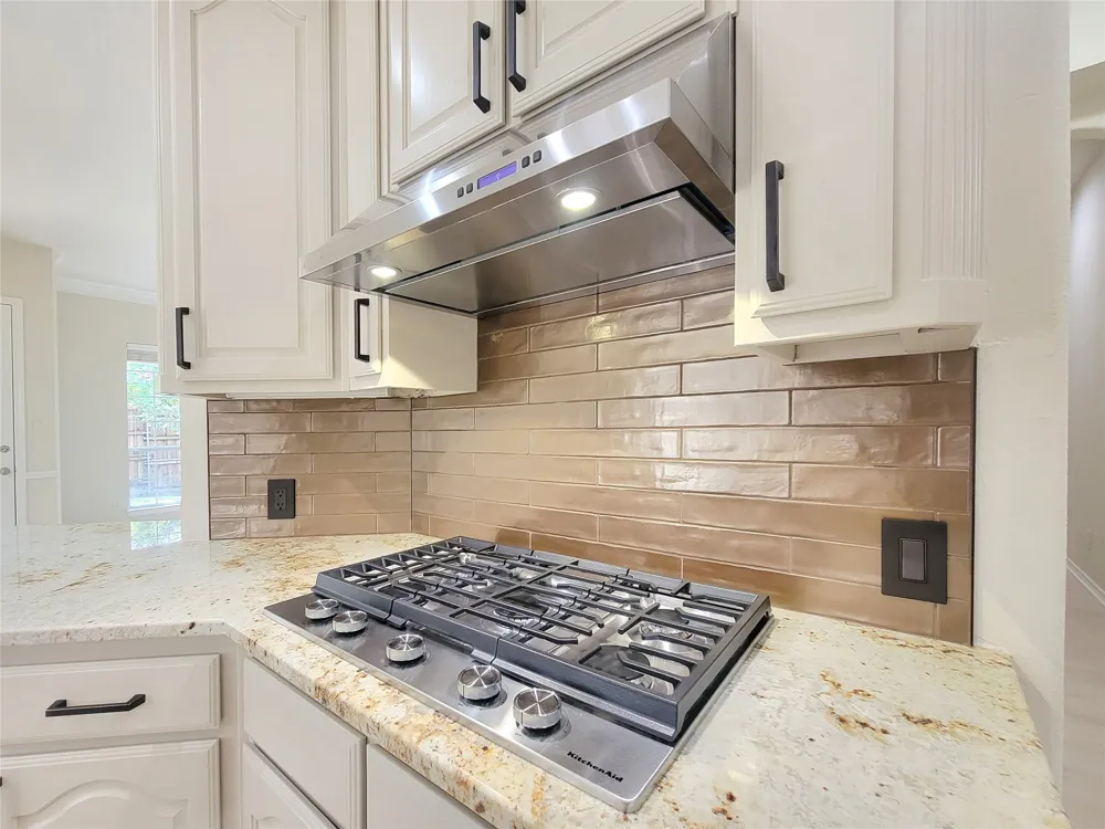 3402 Bentley Court Highland Village, TX 75077