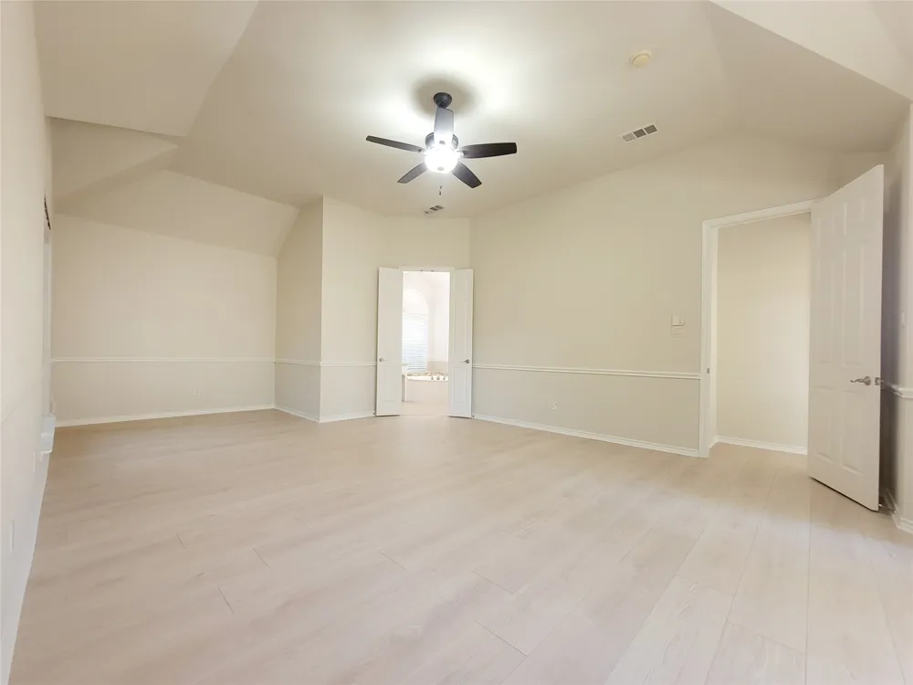 3402 Bentley Court Highland Village, TX 75077