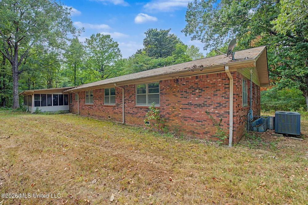 3206 Fogg Road Nesbit, MS 38651