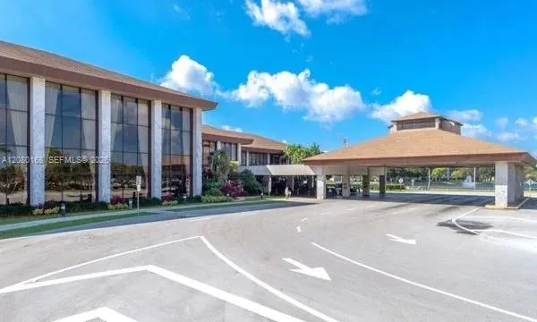251 SW 132nd Way #206H Pembroke Pines, FL 33027