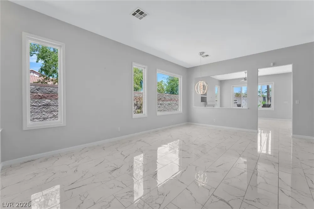 808 Cambridge Cross Las Vegas, NV 89144