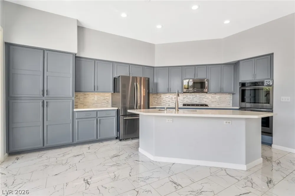 808 Cambridge Cross Las Vegas, NV 89144