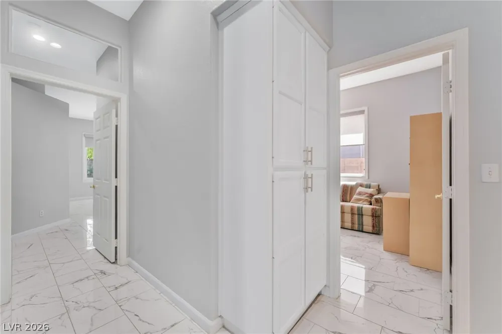 808 Cambridge Cross Las Vegas, NV 89144