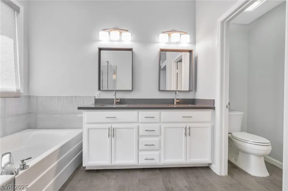 808 Cambridge Cross Las Vegas, NV 89144