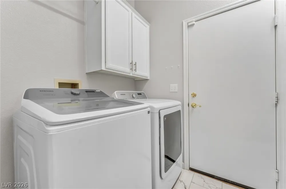 808 Cambridge Cross Las Vegas, NV 89144