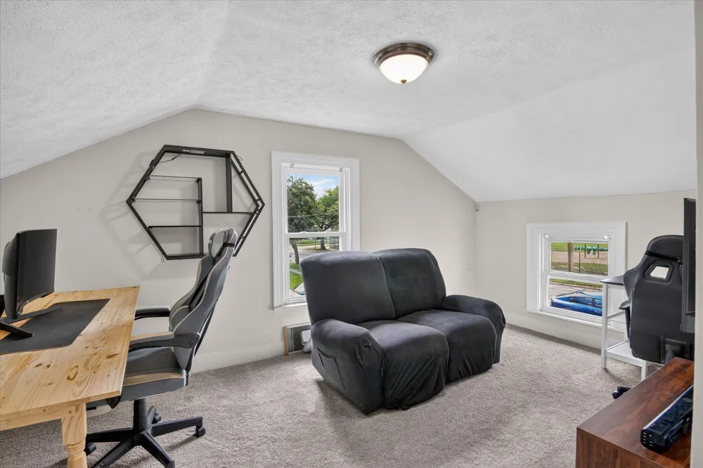 813 Backus Street Jackson City, MI 49202