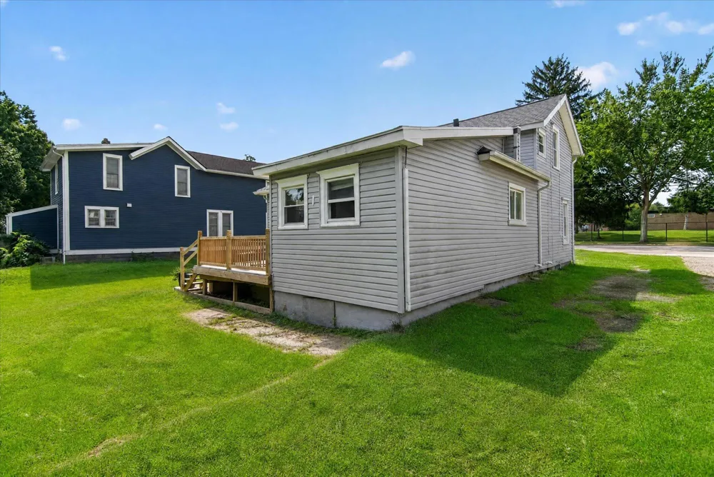 813 Backus Street Jackson City, MI 49202