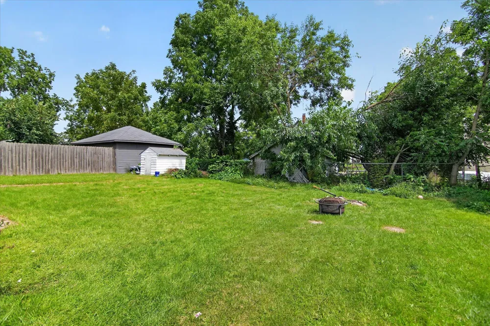 813 Backus Street Jackson City, MI 49202
