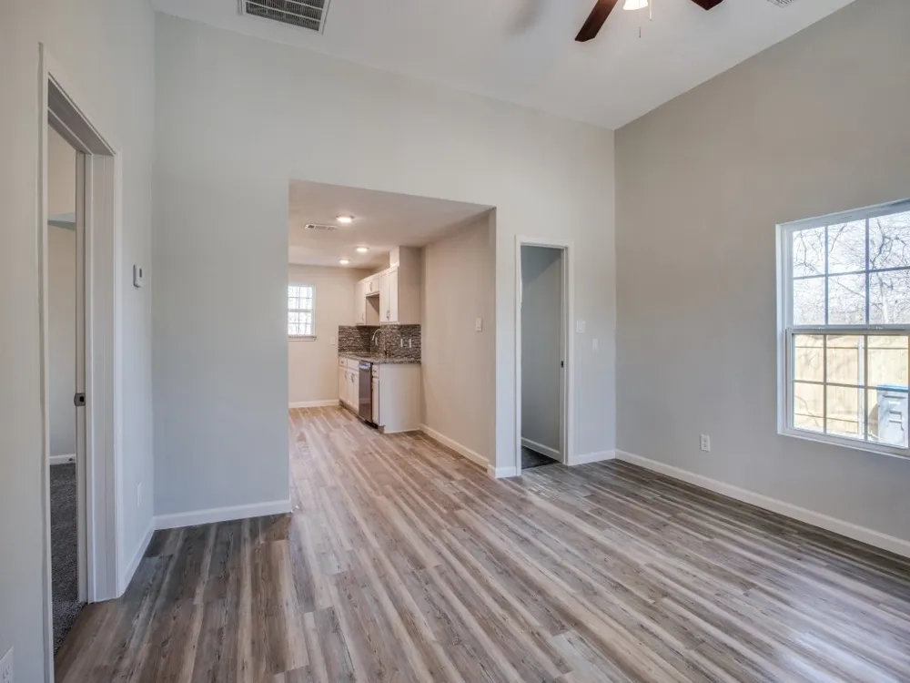 3204 5TH AVENUE Fort Worth, TX 76110