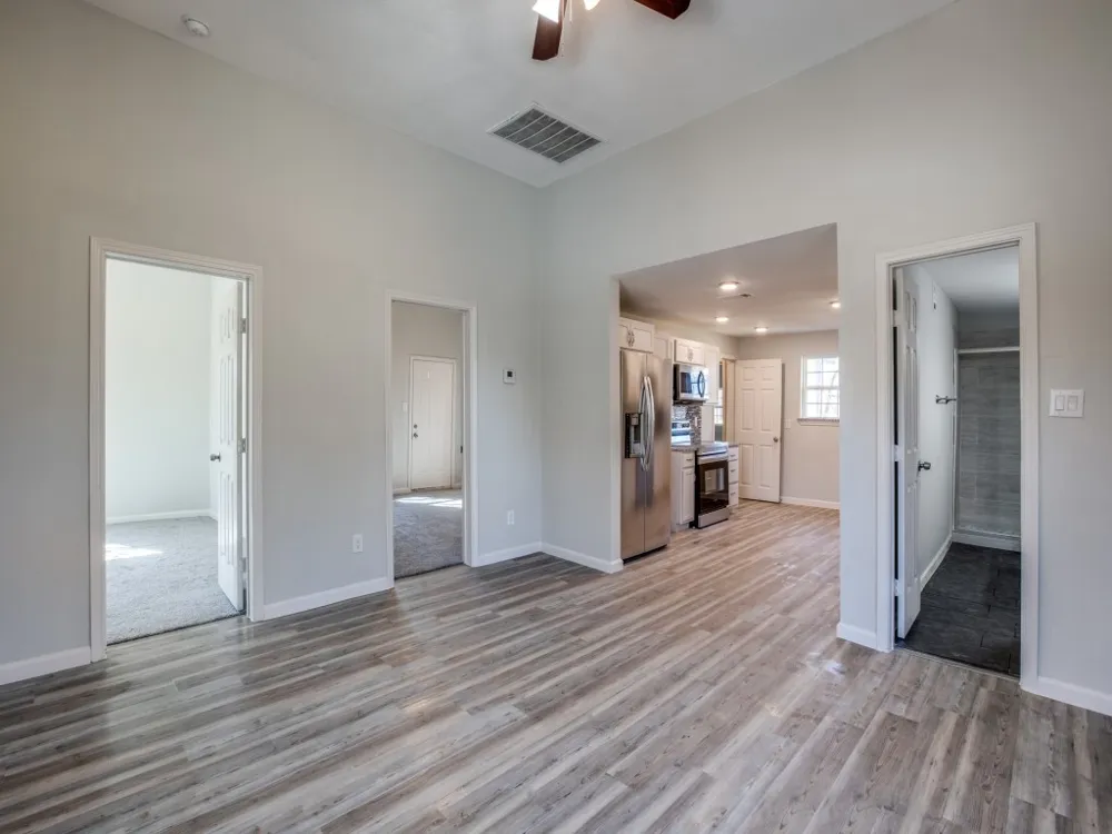 3204 5TH AVENUE Fort Worth, TX 76110