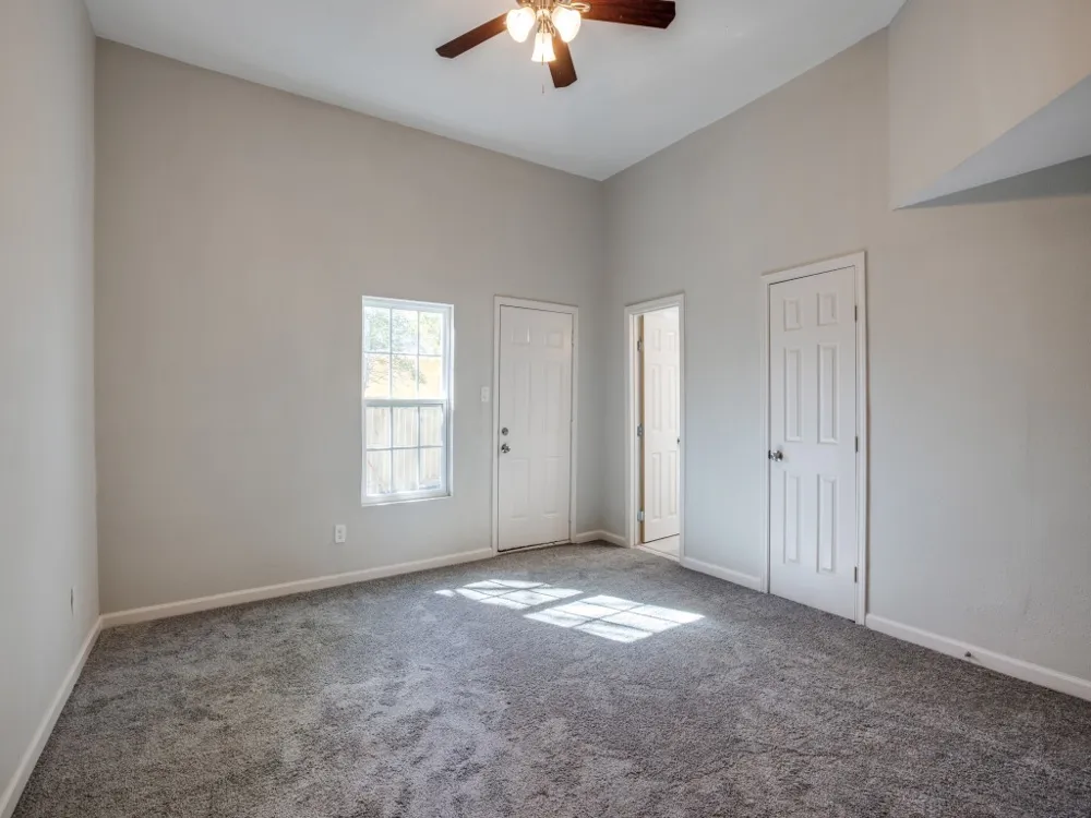 3204 5TH AVENUE Fort Worth, TX 76110