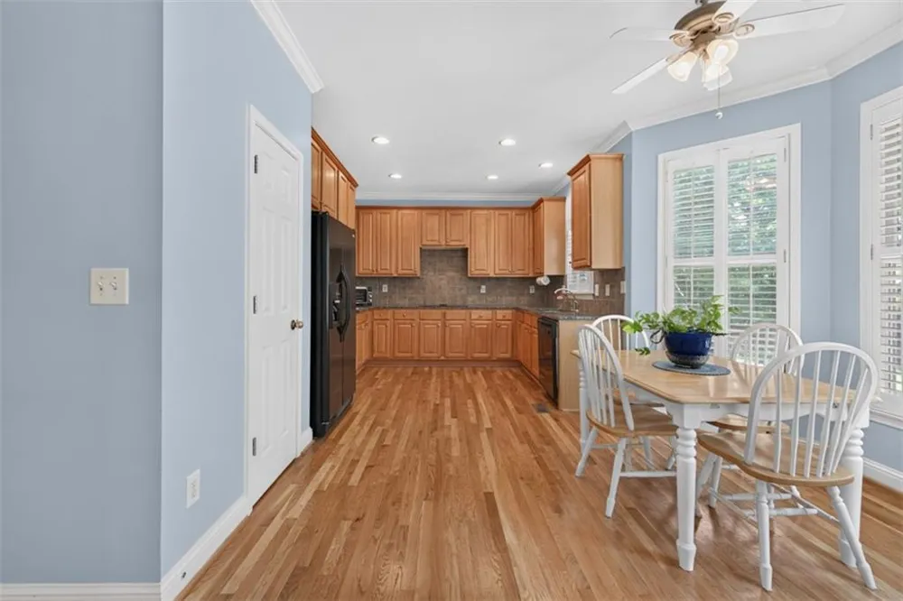 2194 Indian Shoals Drive NE Loganville, GA 30052